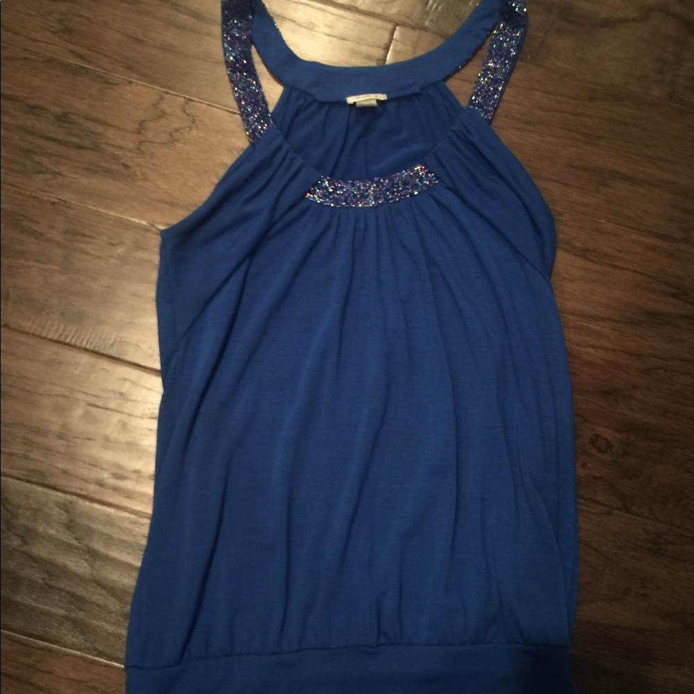 Woman’s dressy tank💥💫